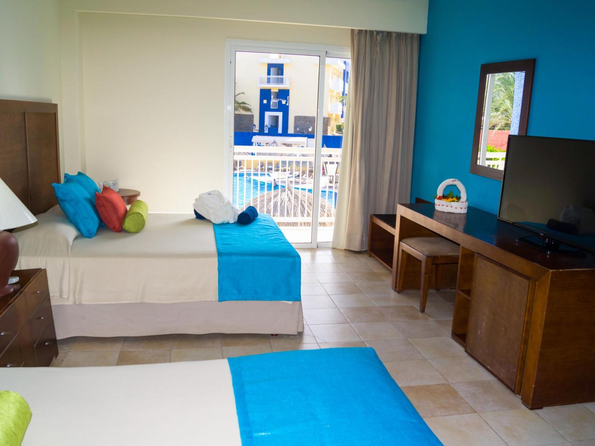 Hesperia Playa El Agua Hotel La Mira Exterior photo